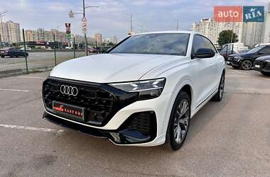 Внедорожник / Кроссовер Audi Q8 2023 в 