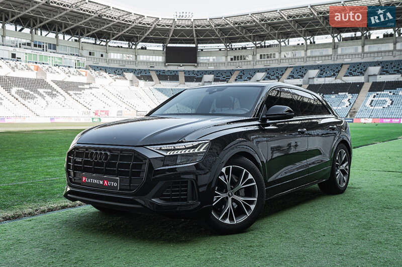 Audi Q8 2020