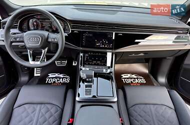 Позашляховик / Кросовер Audi Q8 2025 в 