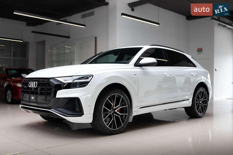 Внедорожник / Кроссовер Audi Q8 2022 в Хмельницком