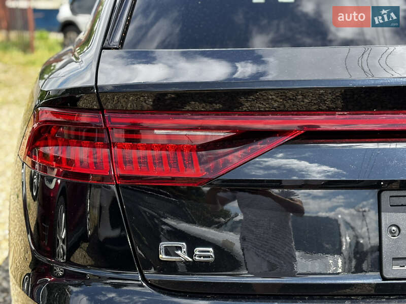 Позашляховик / Кросовер Audi Q8 2019 в Стрию