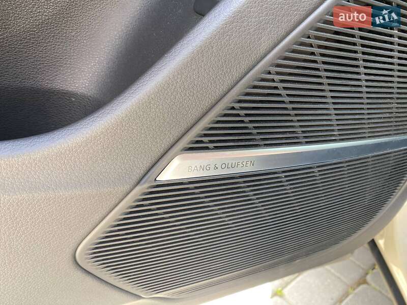 Внедорожник / Кроссовер Audi Q8 2021 в Львове фото 13 Внедорожник / Кроссовер Audi Q8 2021 в Львове