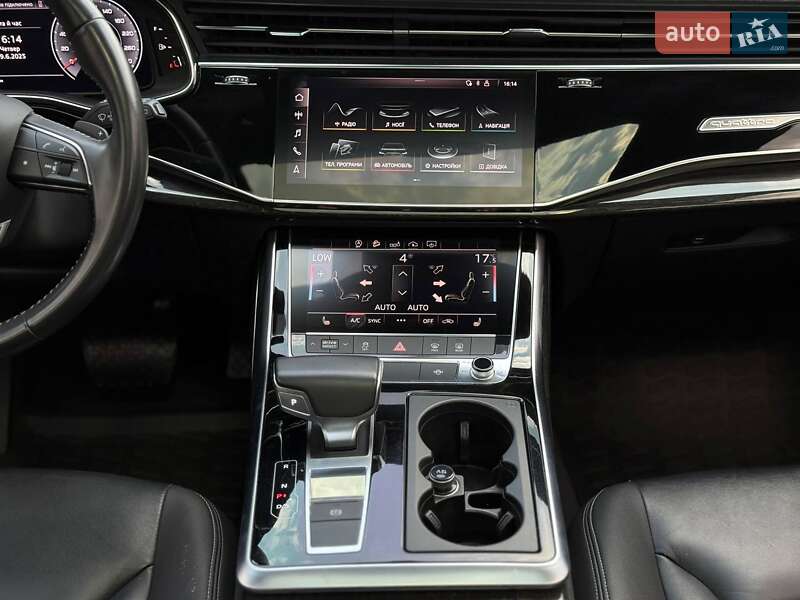 Внедорожник / Кроссовер Audi Q8 2018 в Кривом Роге
