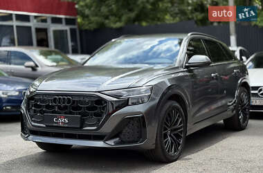 Внедорожник / Кроссовер Audi Q8 2024 в 