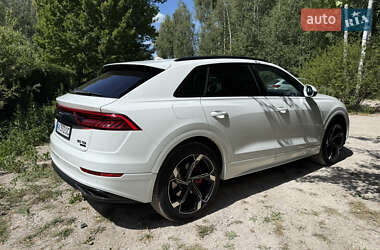 Внедорожник / Кроссовер Audi Q8 2019 в 