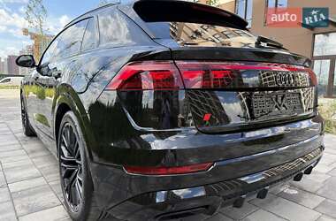 Внедорожник / Кроссовер Audi Q8 2024 в 
