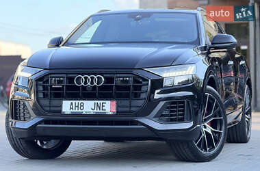Позашляховик / Кросовер Audi Q8 2019 в Рівному