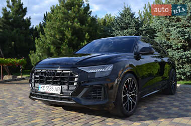 Внедорожник / Кроссовер Audi Q8 2019 в 