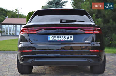 Внедорожник / Кроссовер Audi Q8 2019 в 