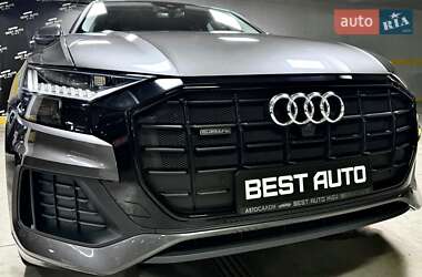 Внедорожник / Кроссовер Audi Q8 2019 в 