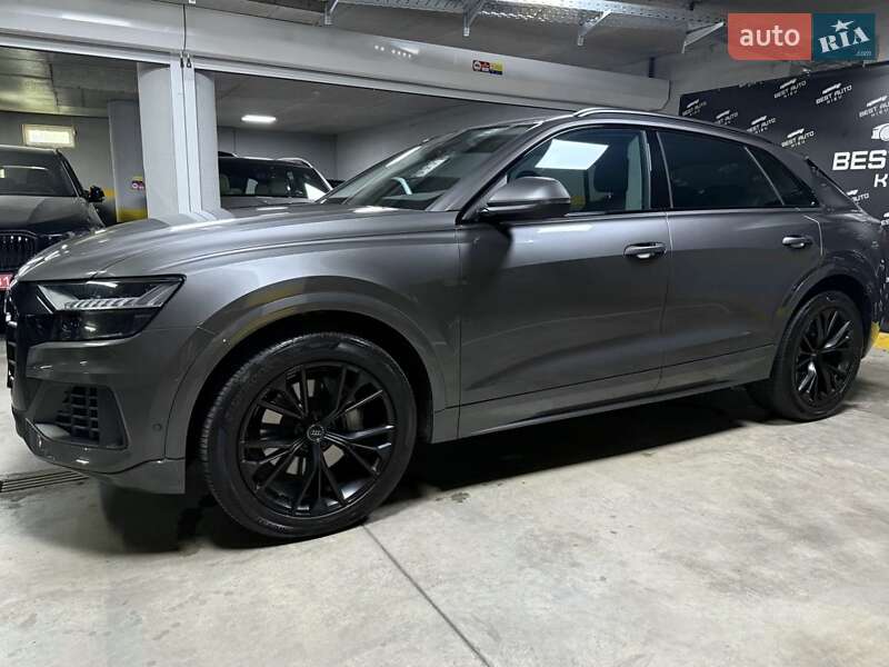 Позашляховик / Кросовер Audi Q8 2019 в Києві