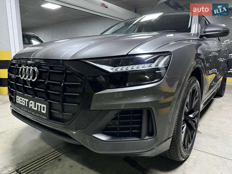 Позашляховик / Кросовер Audi Q8 2019 в Києві