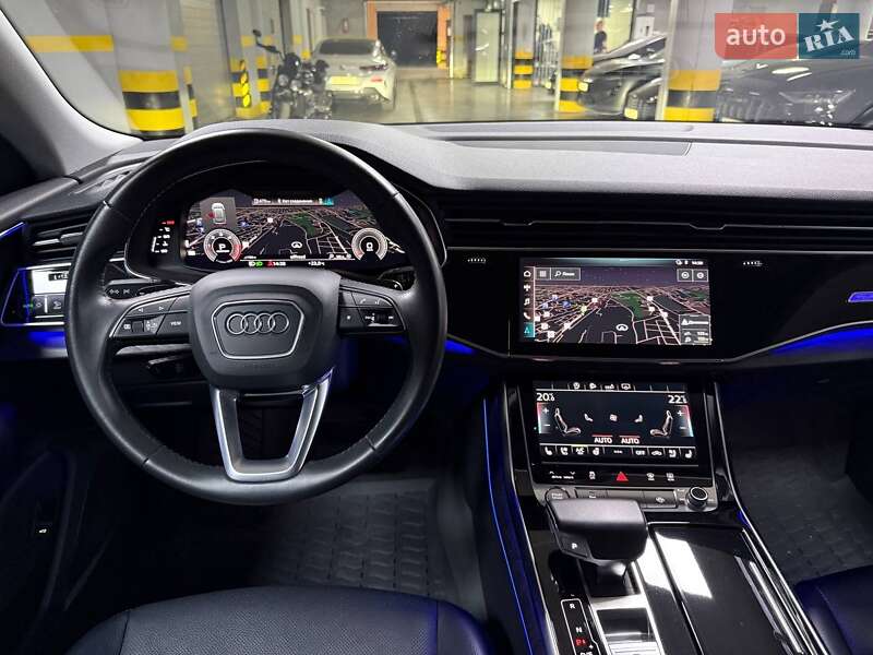 Позашляховик / Кросовер Audi Q8 2019 в Києві