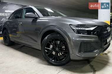 Внедорожник / Кроссовер Audi Q8 2019 в 