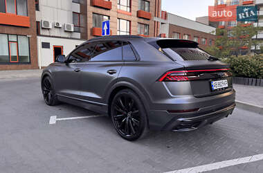 Внедорожник / Кроссовер Audi Q8 2022 в 