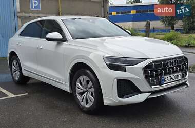Внедорожник / Кроссовер Audi Q8 2024 в 