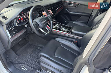 Внедорожник / Кроссовер Audi Q8 2018 в 