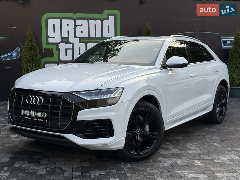 Внедорожник / Кроссовер Audi Q8 2023 в Киеве