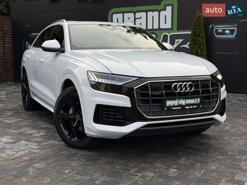 Внедорожник / Кроссовер Audi Q8 2023 в Киеве
