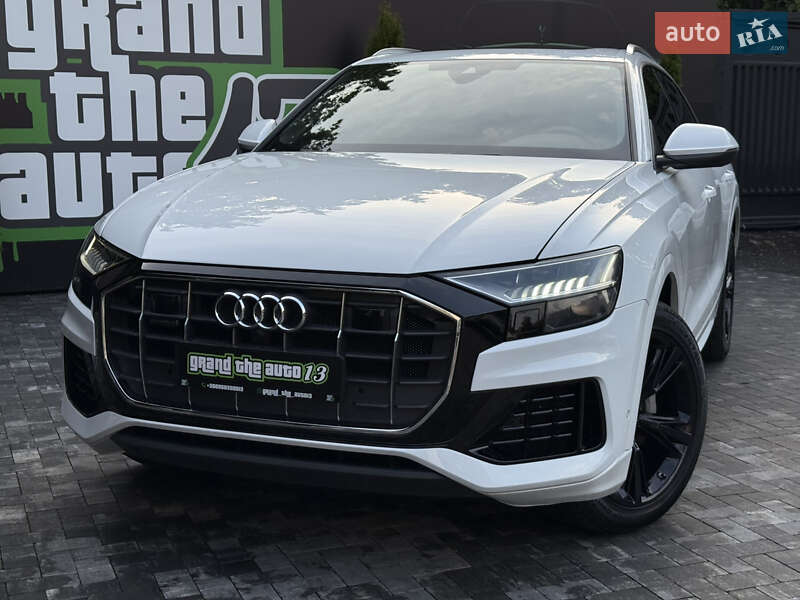 Внедорожник / Кроссовер Audi Q8 2023 в Киеве