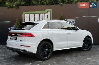 Внедорожник / Кроссовер Audi Q8 2023 в 