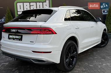 Внедорожник / Кроссовер Audi Q8 2023 в 