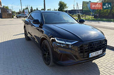Внедорожник / Кроссовер Audi Q8 2020 в Ужгороде