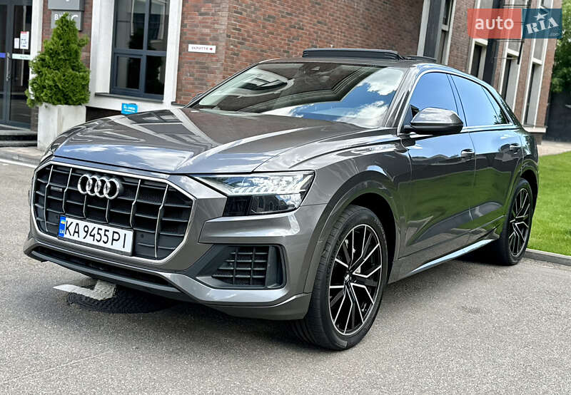 Позашляховик / Кросовер Audi Q8 2019 в Києві