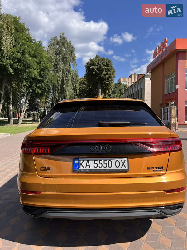 Внедорожник / Кроссовер Audi Q8 2020 в Лубнах
