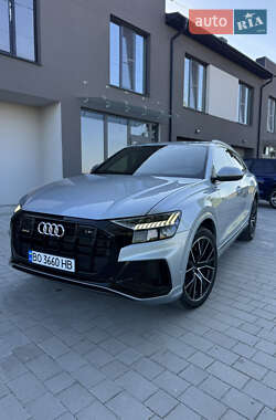 Внедорожник / Кроссовер Audi Q8 2023 в 