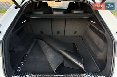 Внедорожник / Кроссовер Audi Q8 2020 в 