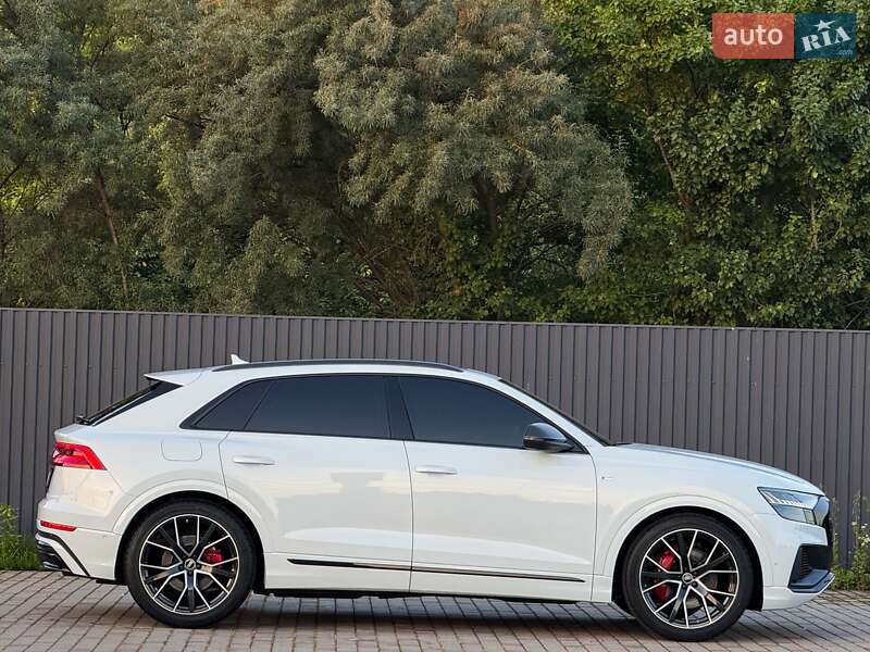 Внедорожник / Кроссовер Audi Q8 2020 в Луцке фото 3 Внедорожник / Кроссовер Audi Q8 2020 в Луцке