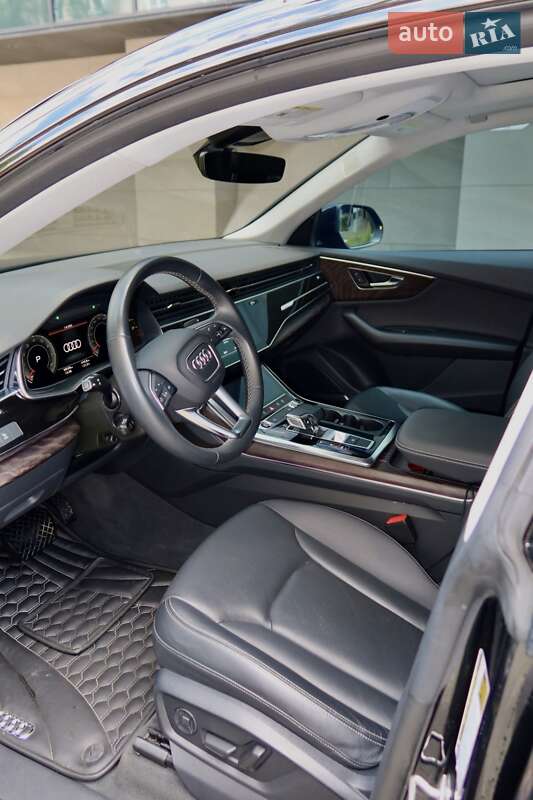 Внедорожник / Кроссовер Audi Q8 2022 в Львове фото 20 Внедорожник / Кроссовер Audi Q8 2022 в Львове