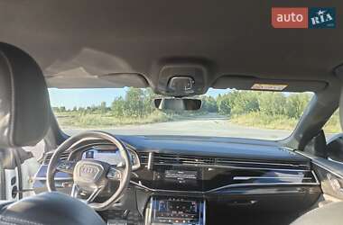 Внедорожник / Кроссовер Audi Q8 2019 в 
