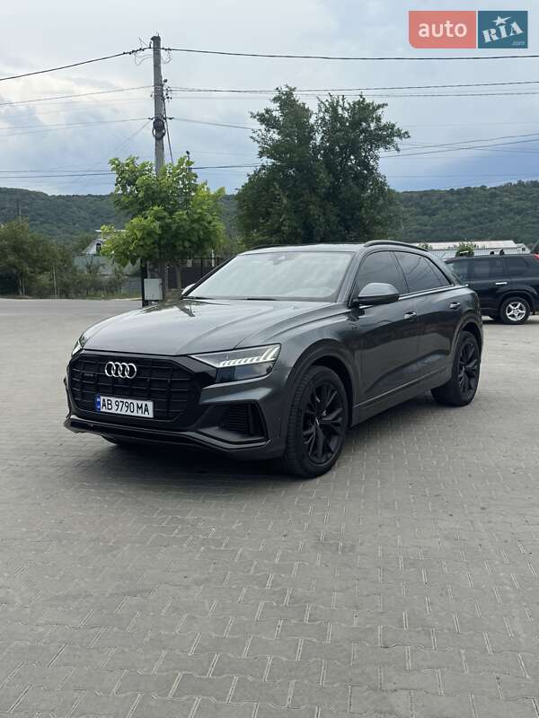 Внедорожник / Кроссовер Audi Q8 2020 в Виннице