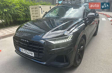 Позашляховик / Кросовер Audi Q8 2018 в Києві