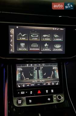 Внедорожник / Кроссовер Audi Q8 2020 в 