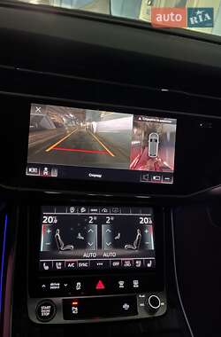 Внедорожник / Кроссовер Audi Q8 2020 в 