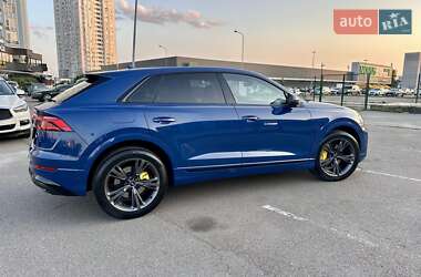 Внедорожник / Кроссовер Audi Q8 2024 в 