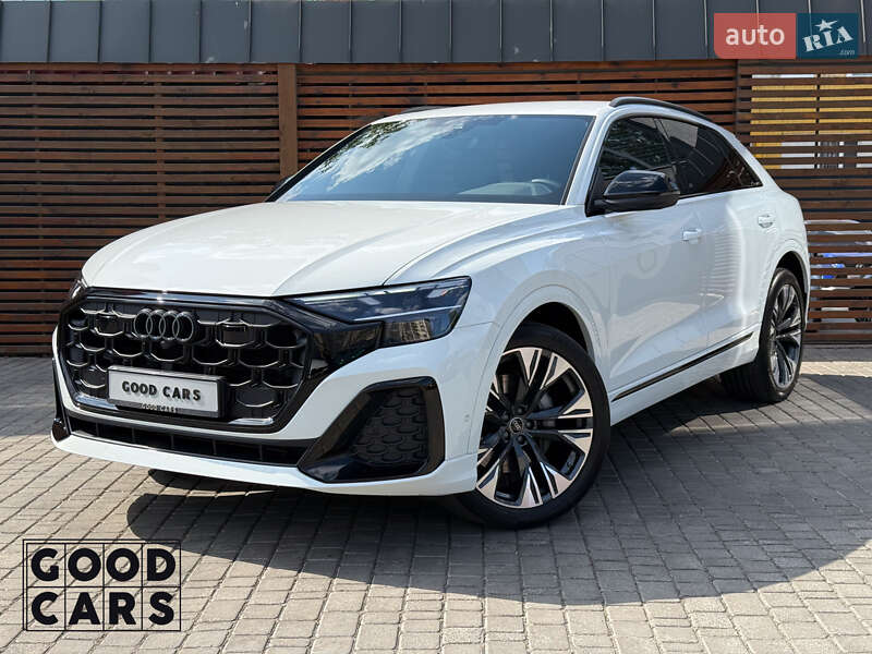 Внедорожник / Кроссовер Audi Q8 2024 в 