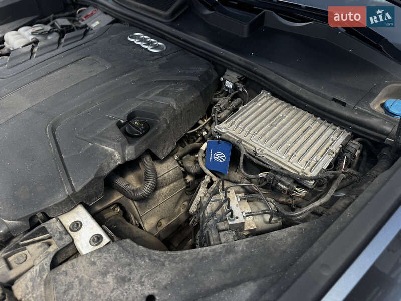 Внедорожник / Кроссовер Audi Q8 2020 в Житомире