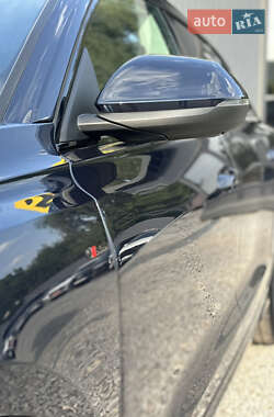 Внедорожник / Кроссовер Audi Q8 2023 в 