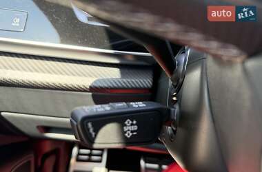 Внедорожник / Кроссовер Audi Q8 2023 в 