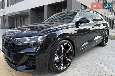 Внедорожник / Кроссовер Audi Q8 2023 в 