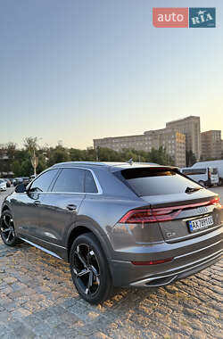 Внедорожник / Кроссовер Audi Q8 2019 в 