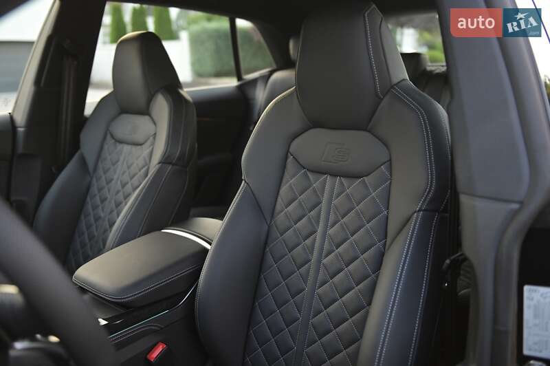 Внедорожник / Кроссовер Audi Q8 2025 в Львове фото 49 Внедорожник / Кроссовер Audi Q8 2025 в Львове