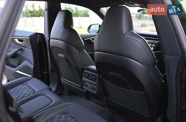 Внедорожник / Кроссовер Audi Q8 2025 в 