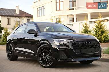 Внедорожник / Кроссовер Audi Q8 2025 в 