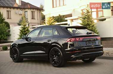 Внедорожник / Кроссовер Audi Q8 2025 в 