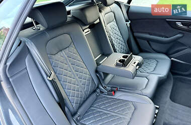 Внедорожник / Кроссовер Audi Q8 2025 в 
